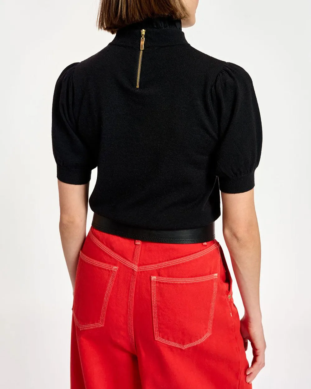 Black Cameroun Short Sleeve Sweater