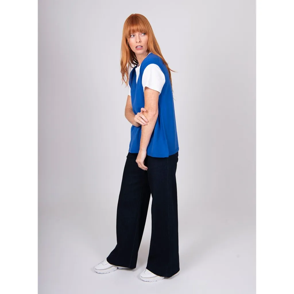 BRIDGE & LORD - V-Neck Vest - Cobalt
