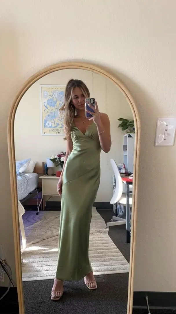 Satin V Neck Maxi Wedding Guest Dress Sleeveless Backless Tie Back Bridesmaid Dresses Formal Cocktail Party Gowns
